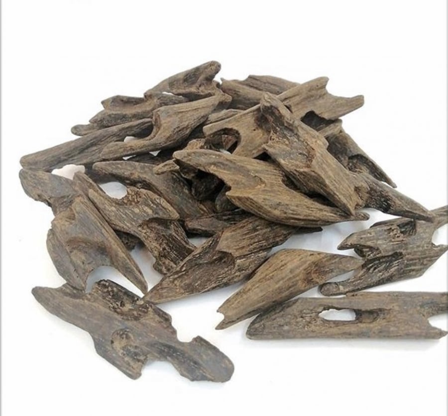 أعواد العود