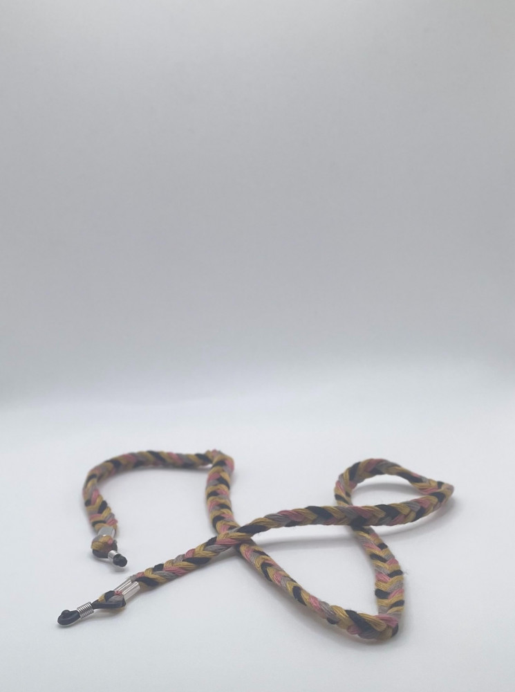 Spectacle chain