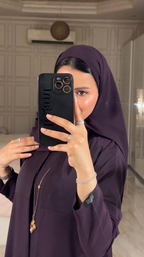 Purple abaya