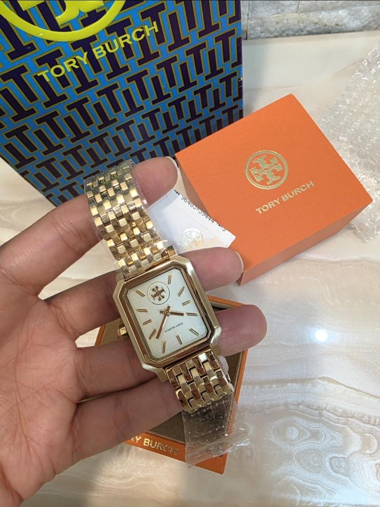 ساعة Tory Burch