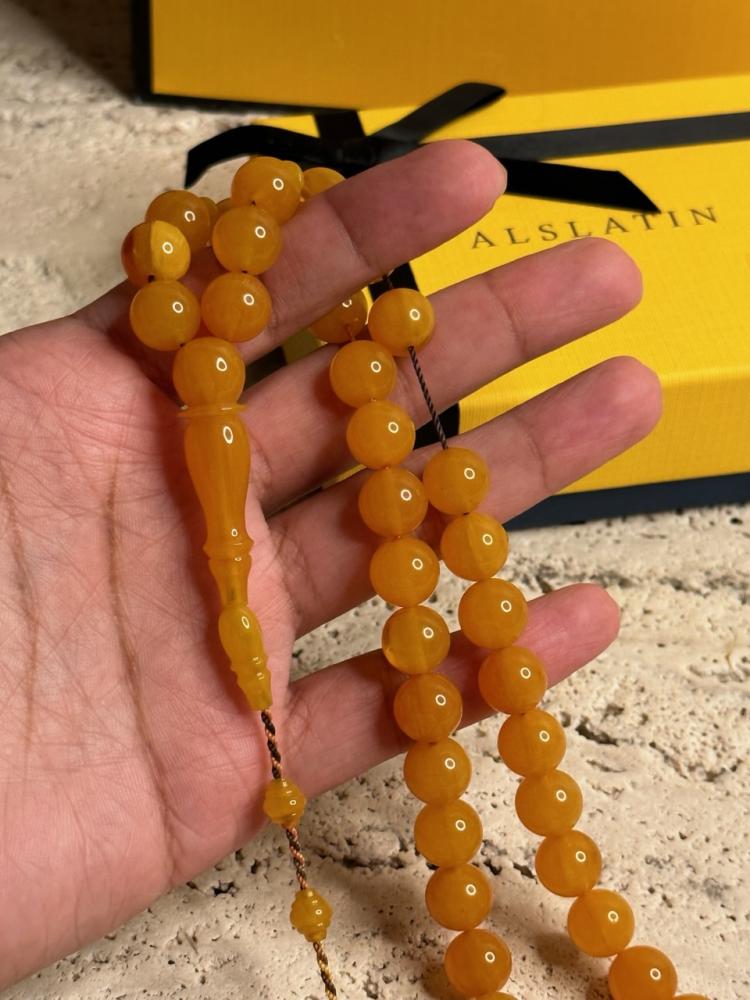 سبحة مصنوعة من عصي فاتوران مصبوبه قبل ٦ سنوات