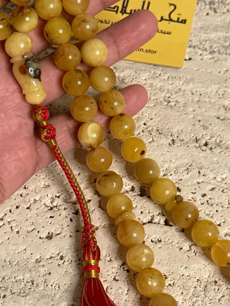 سبحه كهرمان حر حجم كبير مع  شوائب مميزه طبيعية