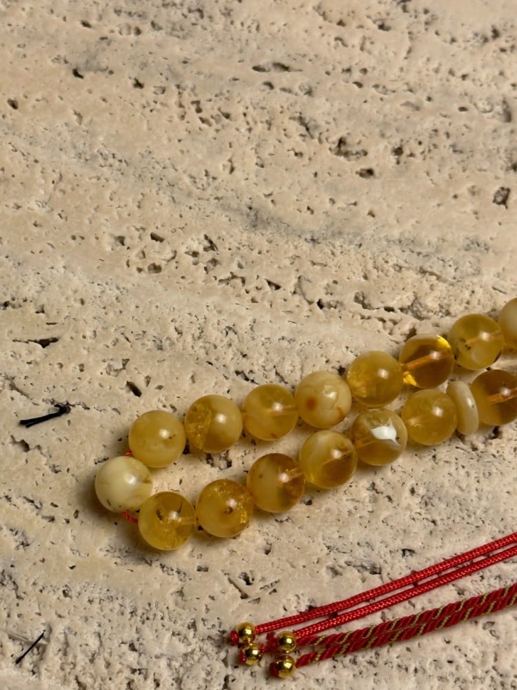 سبحه كهرمان حر شوائب طبيعية