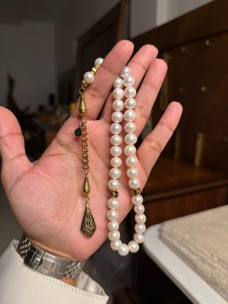 سبحة من حبات اللؤلؤ الطبيعي  نوادر اللولو