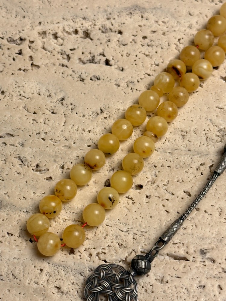 سبحه كهرمان حر شوائب طبيعية