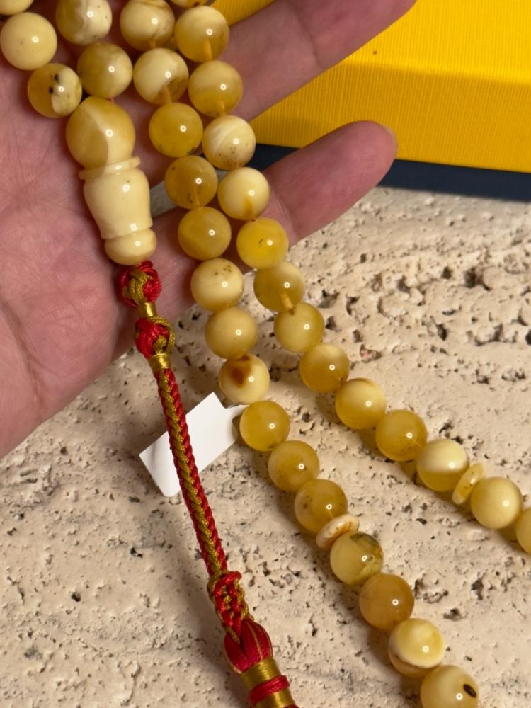 سبحه كهرمان حر شوائب خفيفة طبيعية