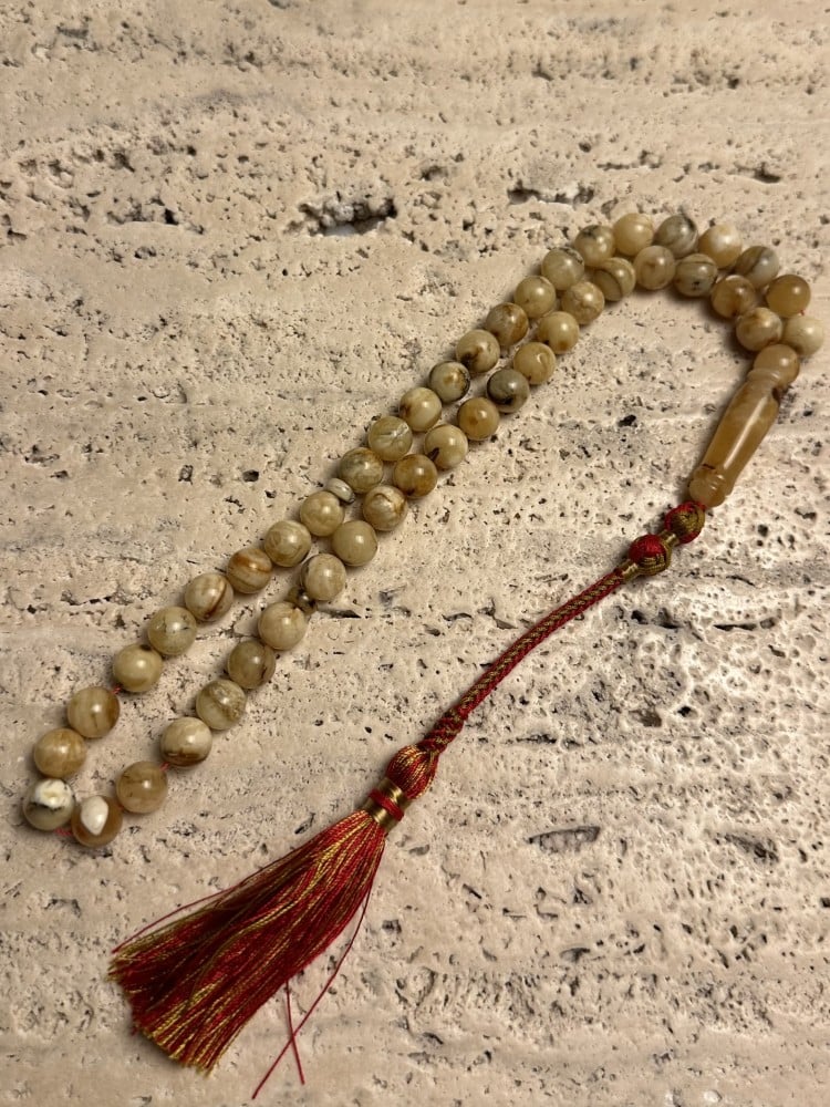 سبحه كهرمان حر شوائب طبيعية
