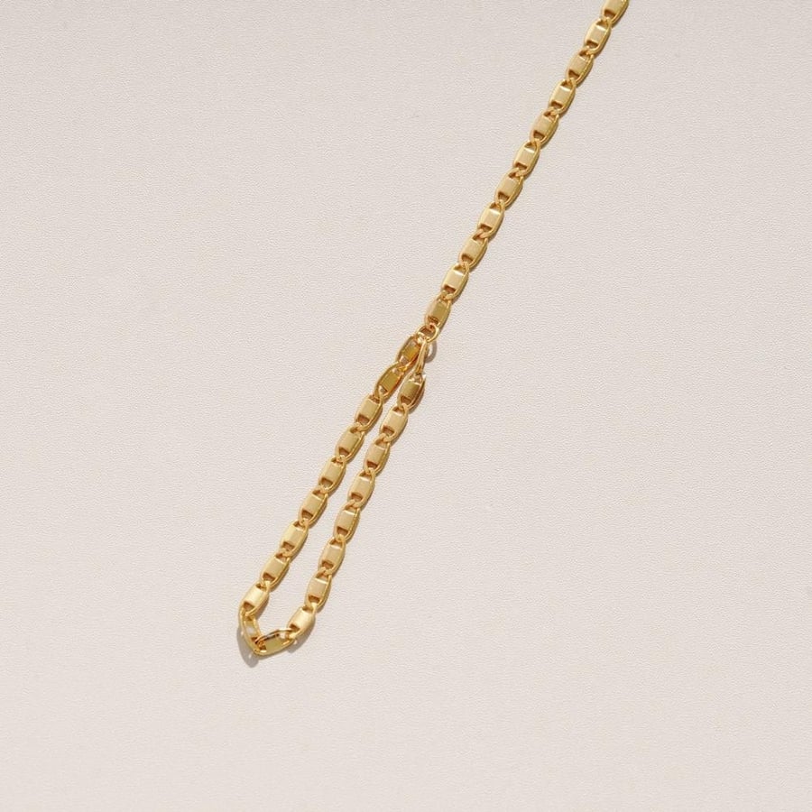 Hand chain No.2 سلسلة اليد رقم٢
