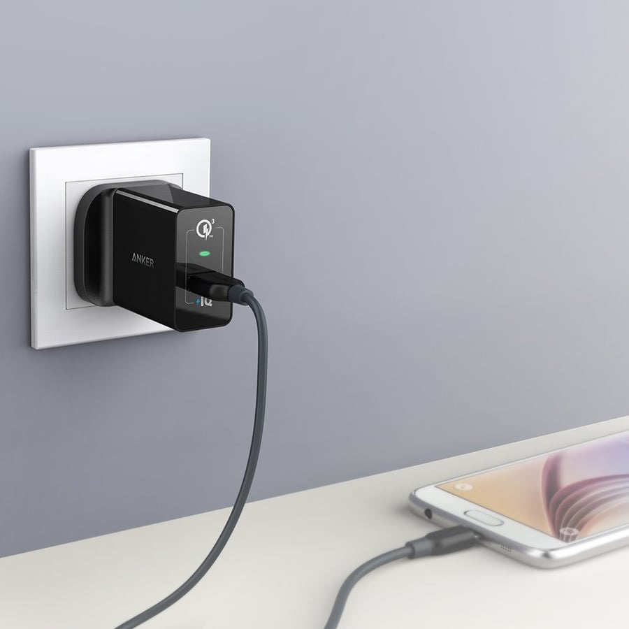 Inkar - PowerPort+ wall charger with 18-watt power and USB port - black