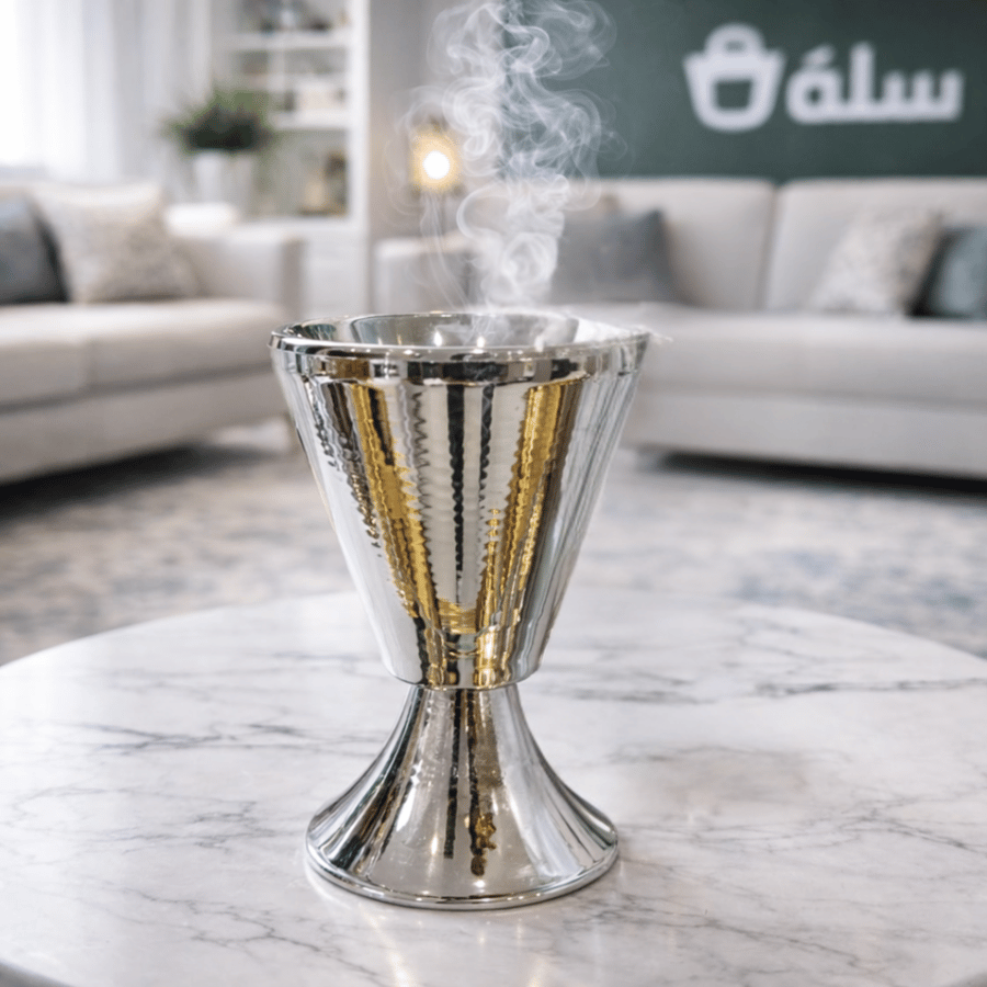 مبخرة أنيقة بتصميم فاخر تضيف لمسة فخامة لكل زاوية