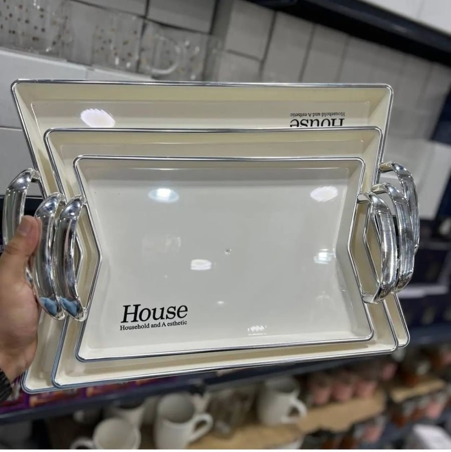 A set of 3 luxurious acrylic trays