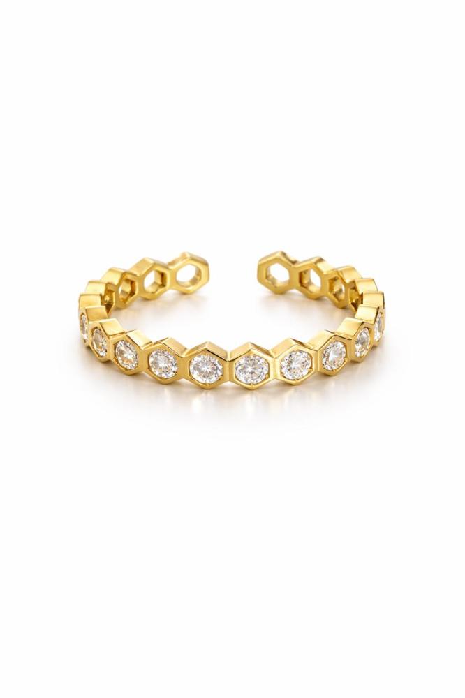 This is a quality ring inspired by a golden shuma.