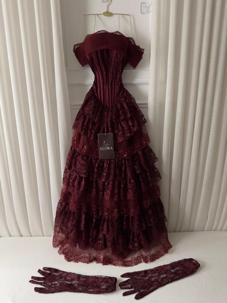 Victorian era dress