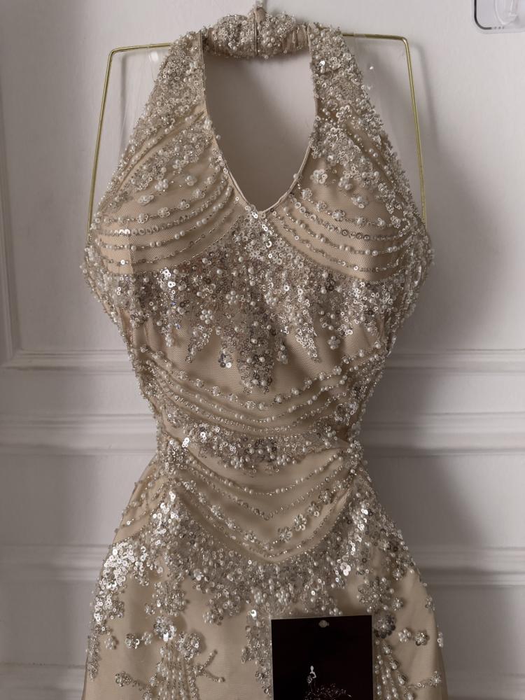 Hind dress