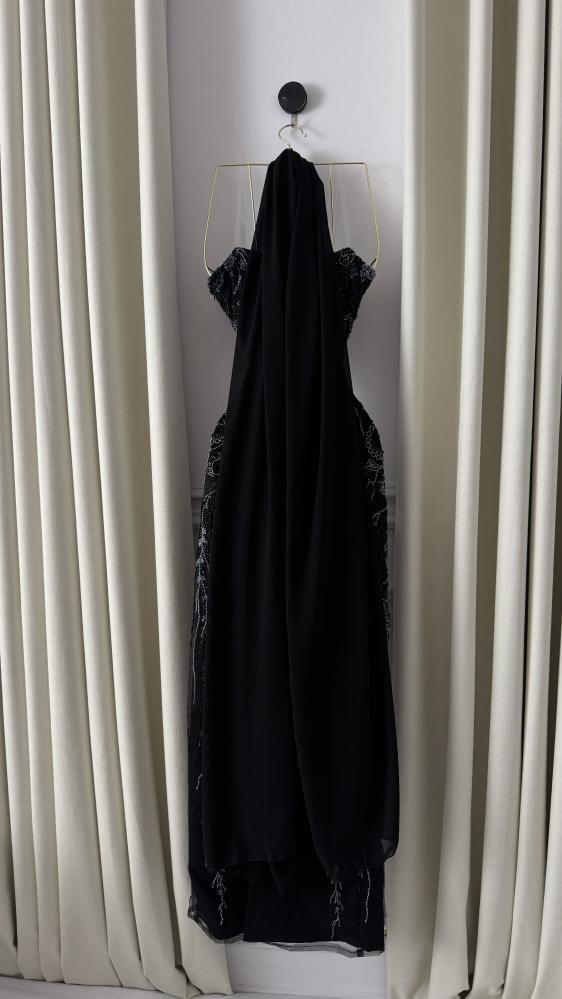 Black royal dress embroidered
