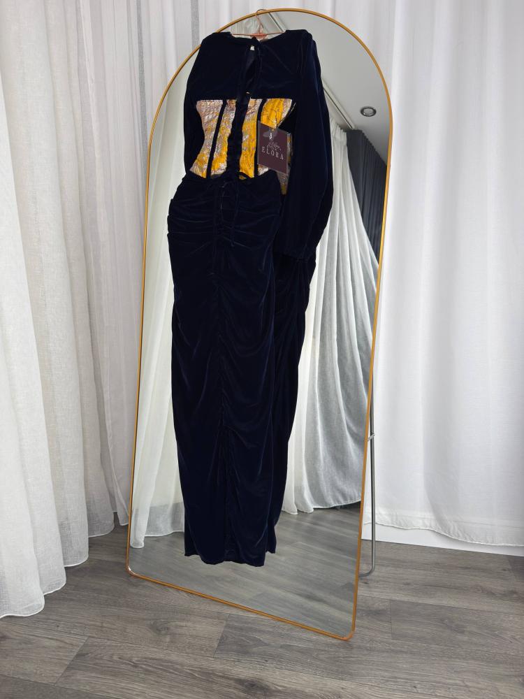 Navy blue dress, elegant style