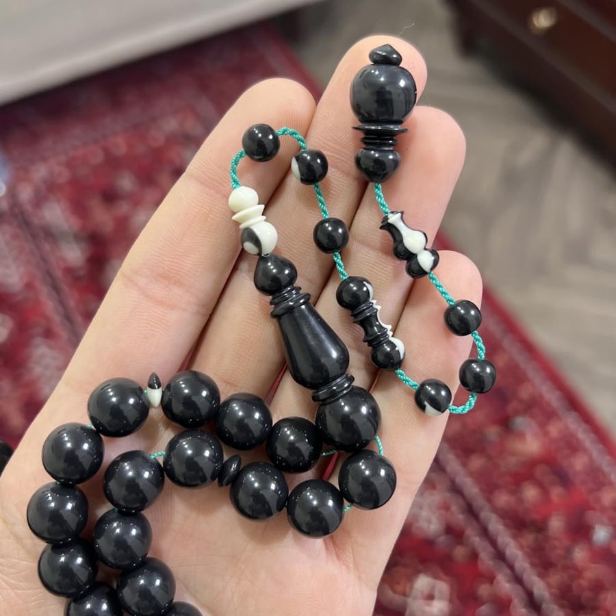 بلياردو ( أسود كامل )