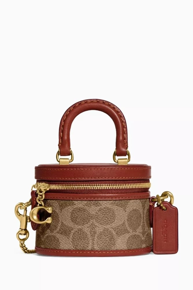 شنطة مقاس12 ماستر Coach