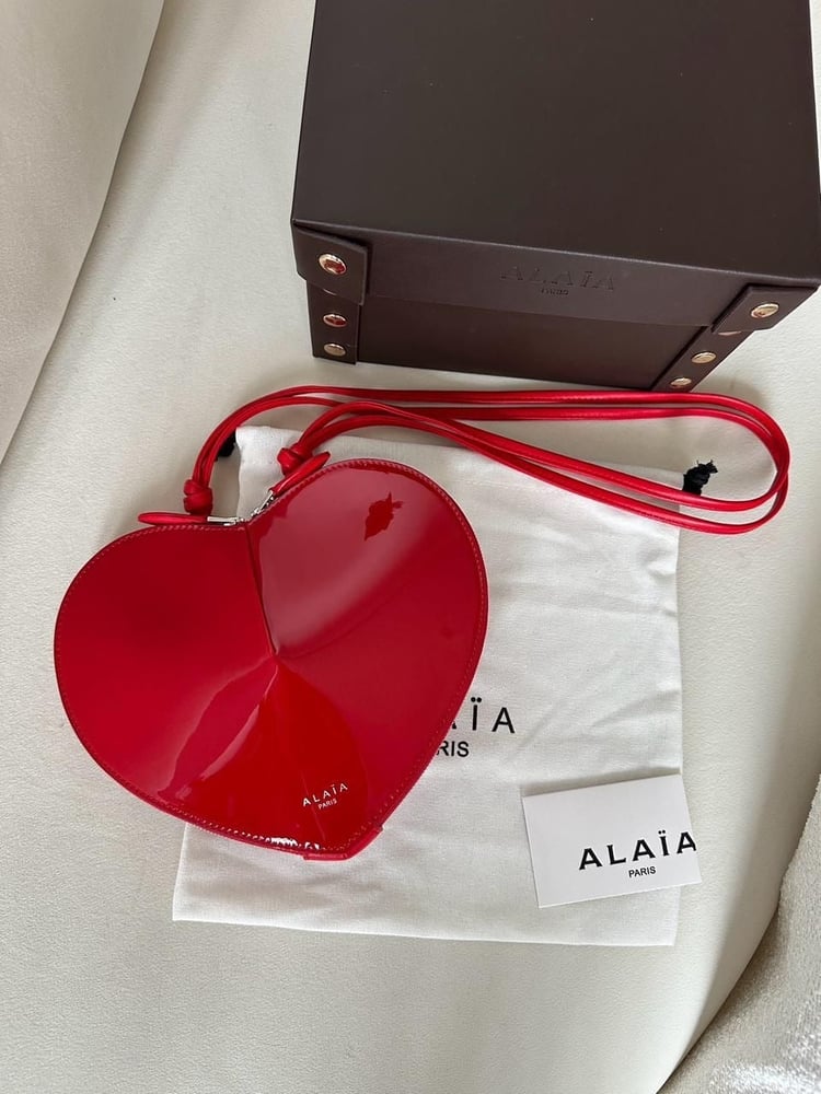 Alaïa heart bag