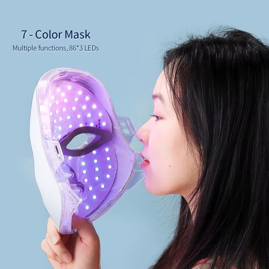 LED face mask for light therapy