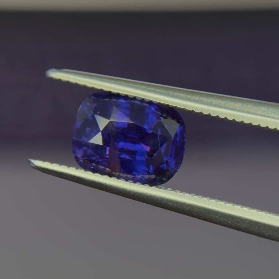 2.2ct Untreated Color Change Blue Ceylon Sapphire