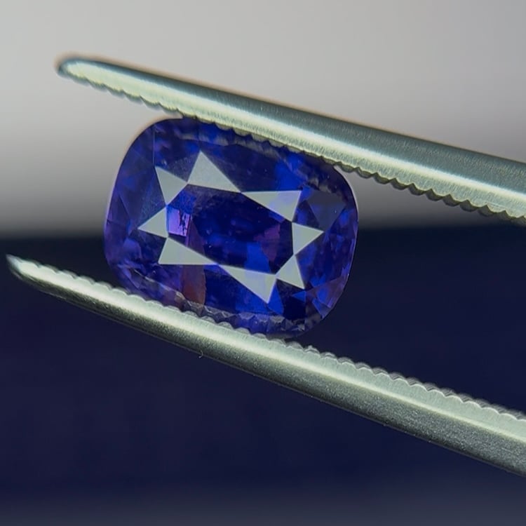 2.2ct Untreated Color Change Blue Ceylon Sapphire