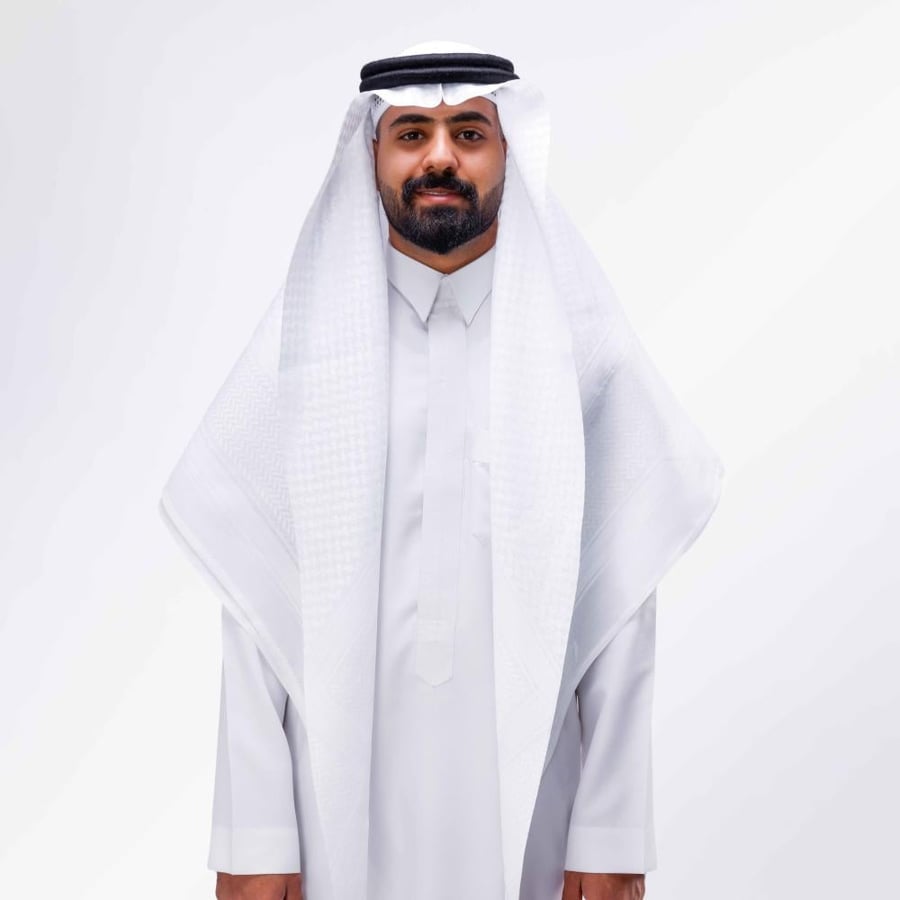 شماغ ابيض فيتالي