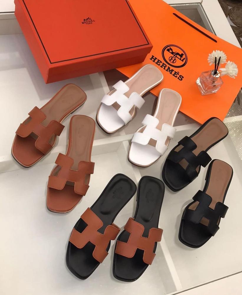 سليبر نسائي — H-Logo Flat Slides