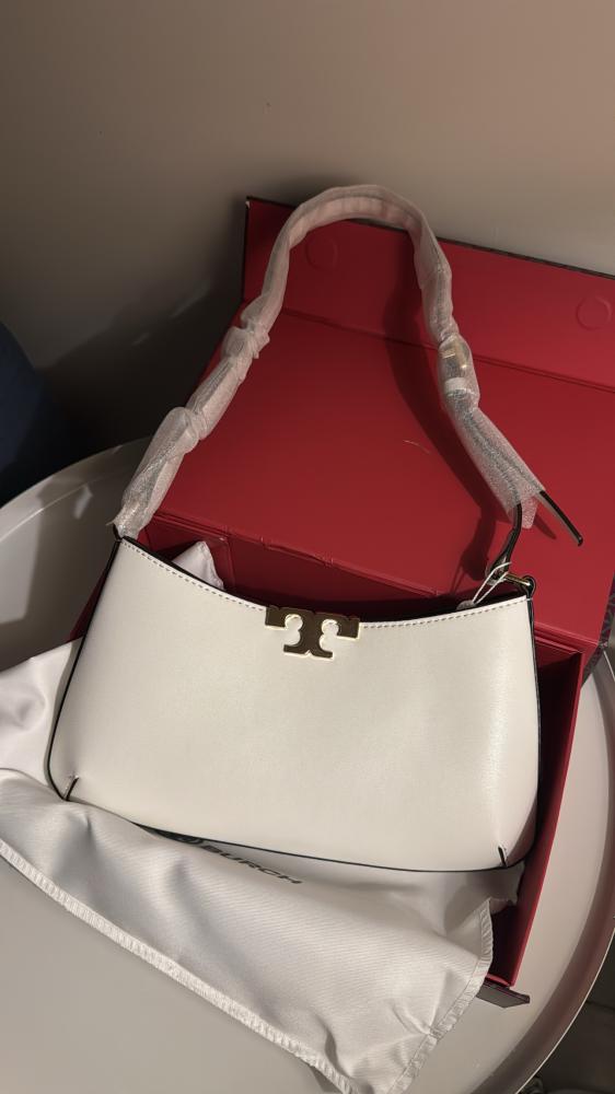 شنطة توري بورش — Tory Burch Double T Curved Shoulder Bag