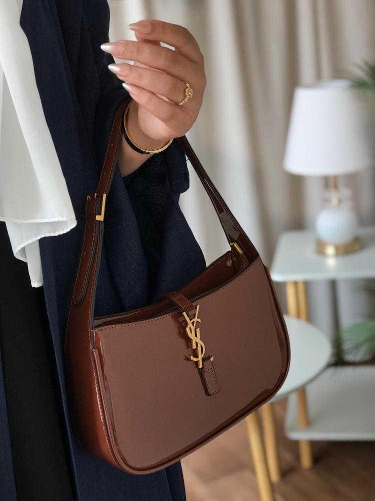 شنطة سان لوران — Saint Laurent LouLou Small Chain Flap Bag