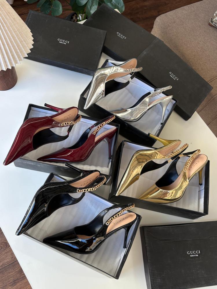 كعب نسائي — Crossover Strap Block Heels