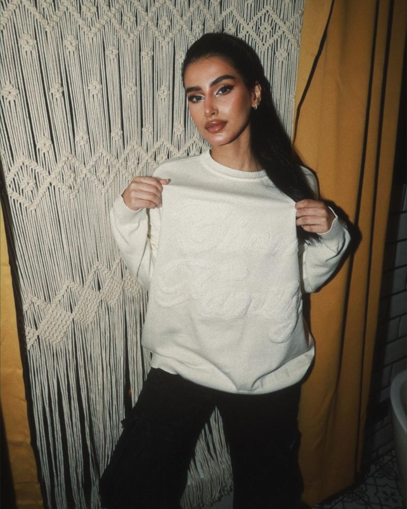 c26 sweater white