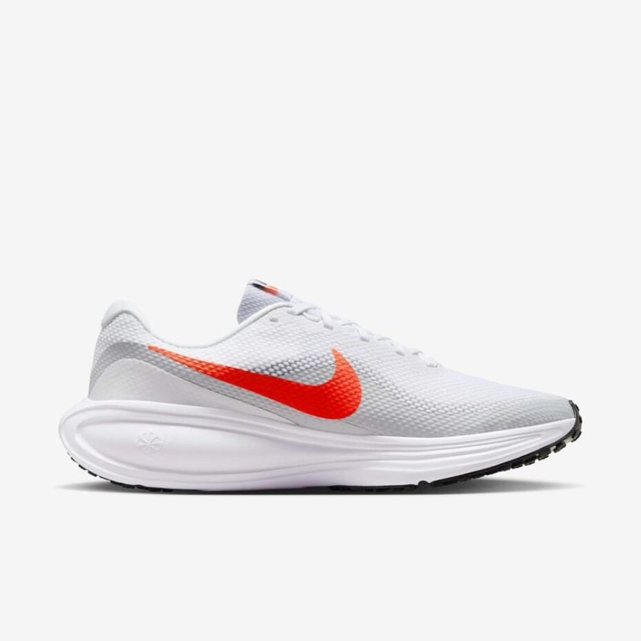نايك ريفوليشن - NIKE REVOLUTION