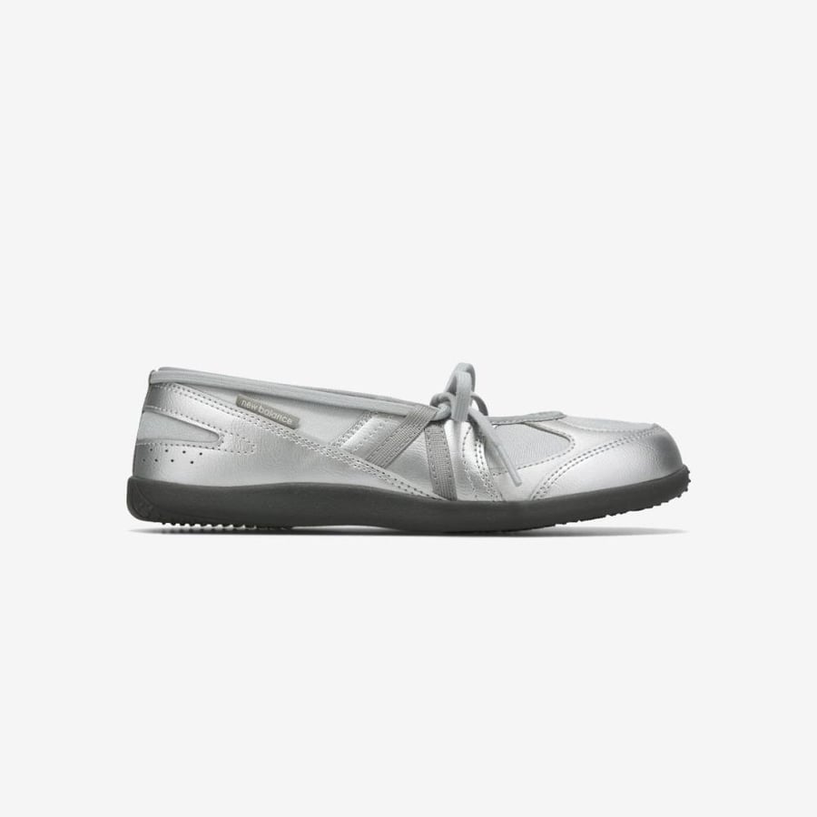حذاء  نيوبالانس New Balance Flat Breeze