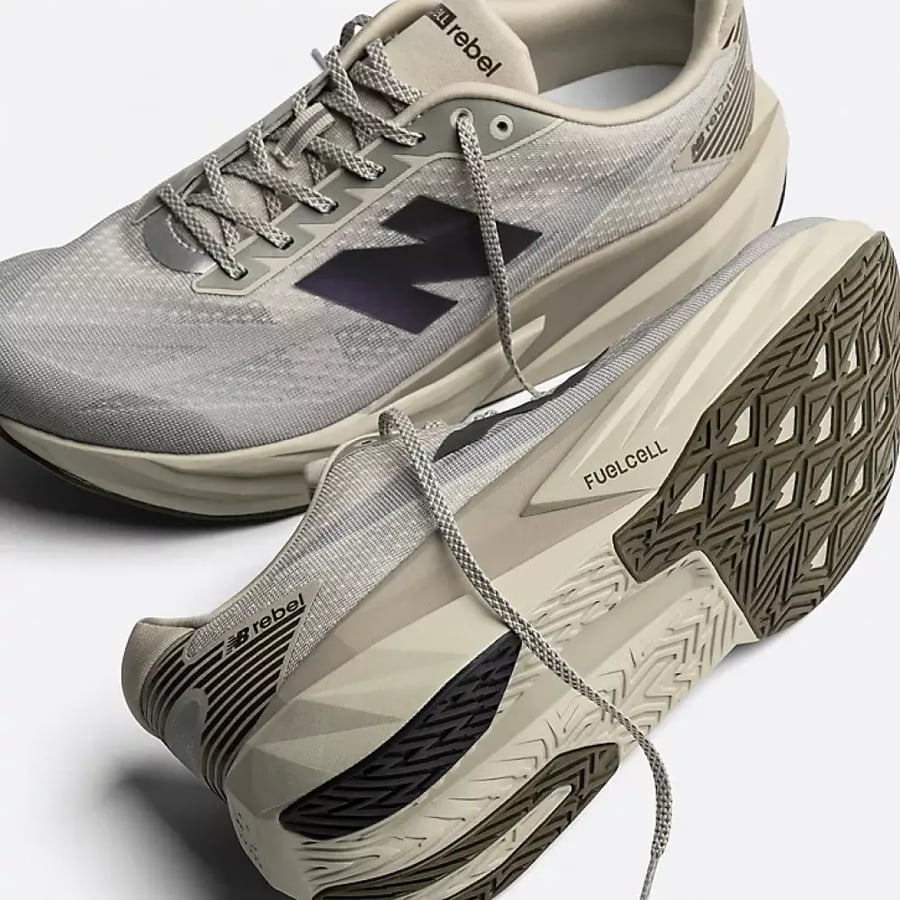 حذاء  نيوبالانس New Balance FuelCell