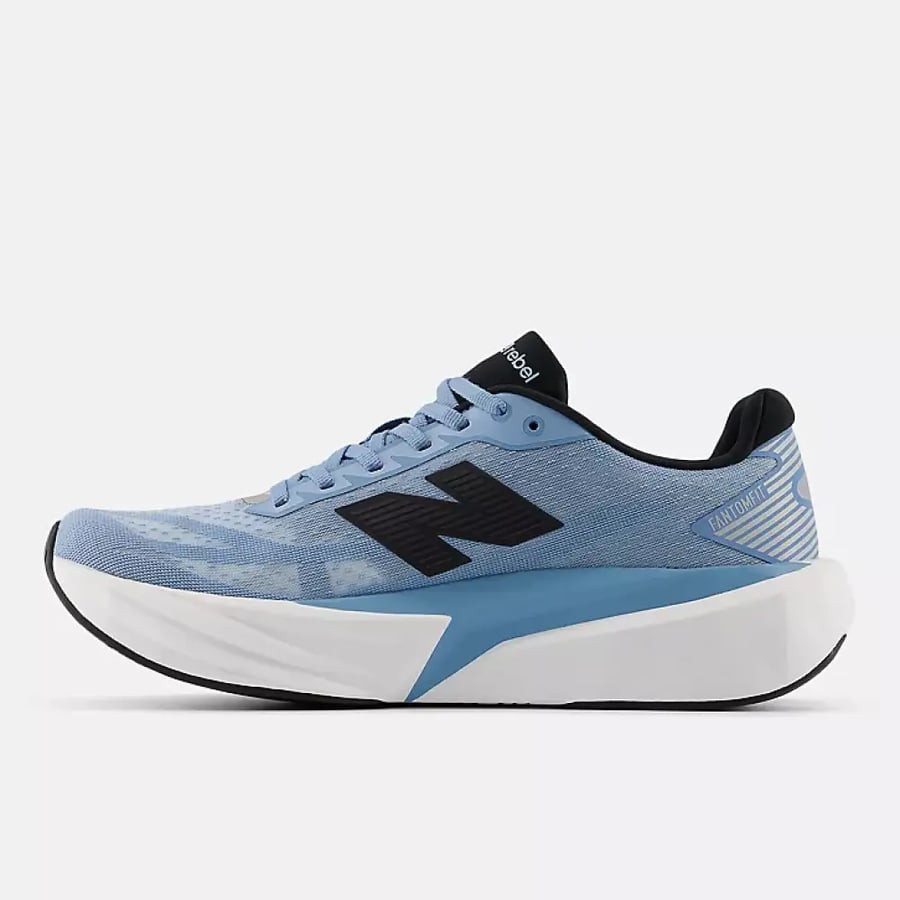 حذاء  نيوبالانس New Balance FuelCell