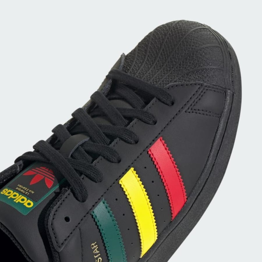 اديداس سوبرستار Adidas Superstar