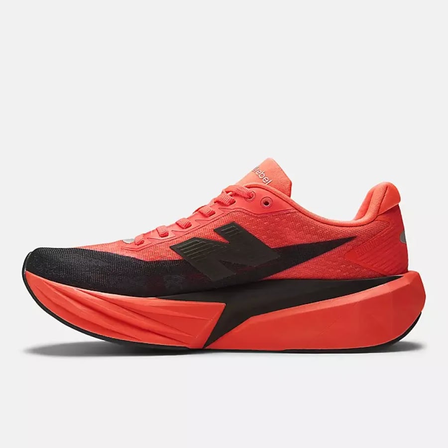 حذاء  نيوبالانس New Balance FuelCell