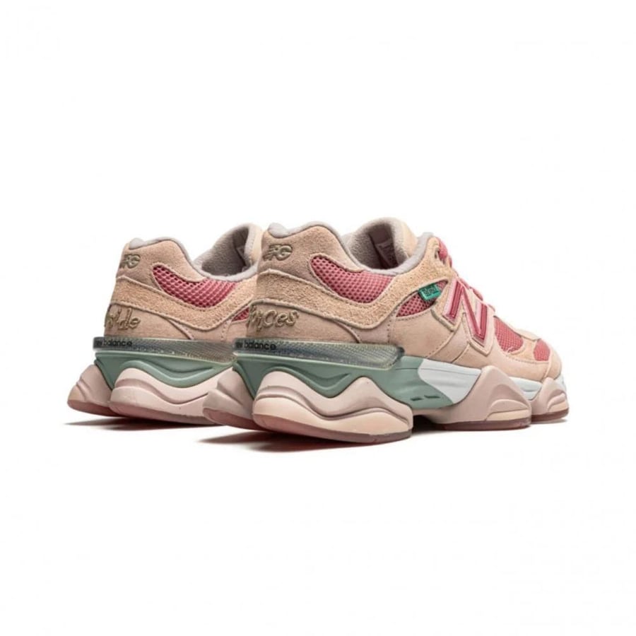 New Balance 9060 'Penny Cookie Pink'