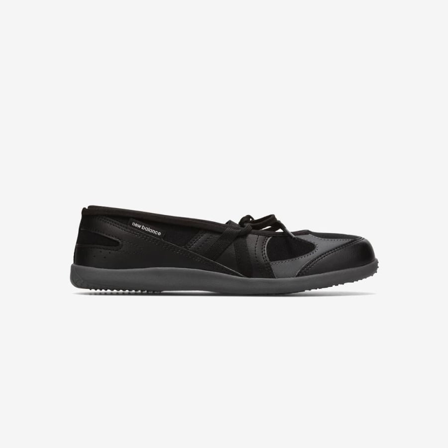 حذاء  نيوبالانس New Balance Flat Breeze