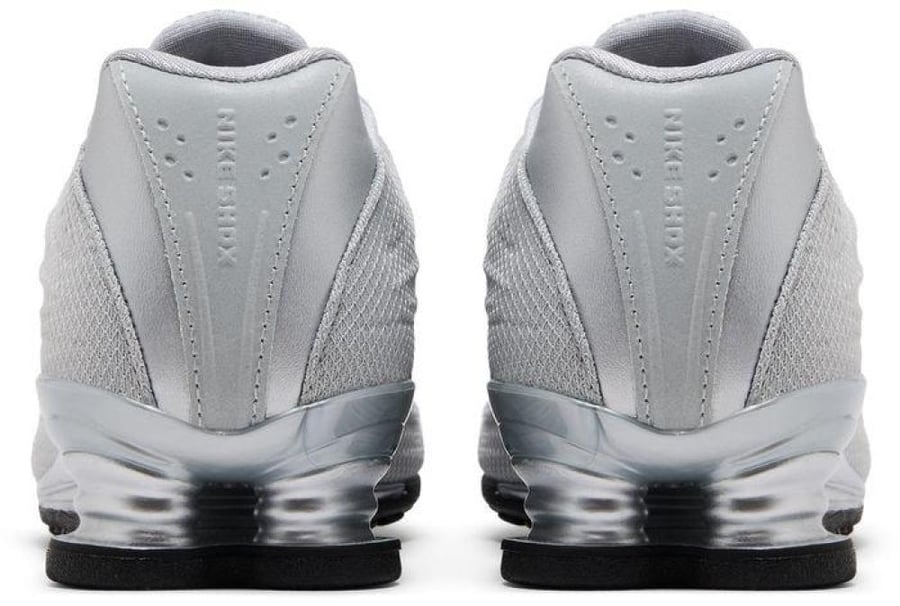 نايك شوكس زد -Nike shox z