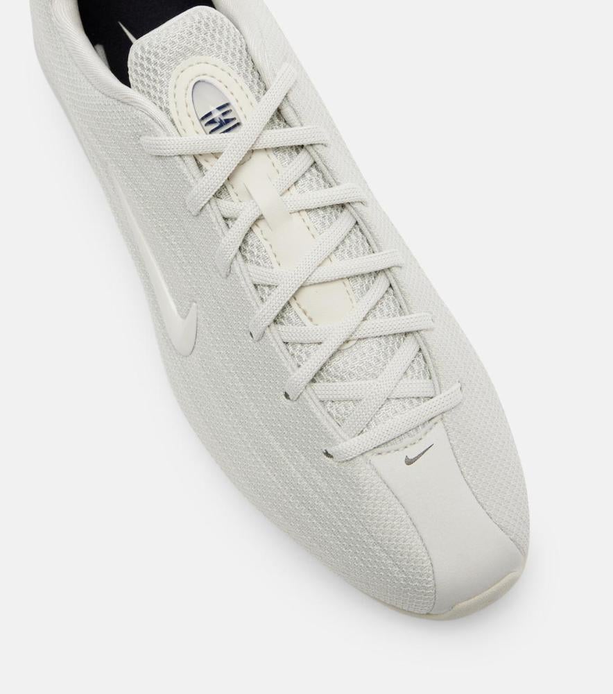 نايك شوكس زد -Nike shox z
