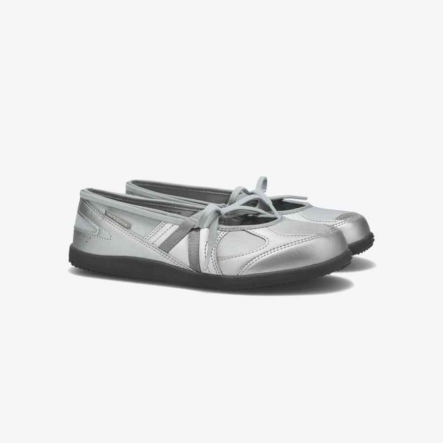 حذاء  نيوبالانس New Balance Flat Breeze