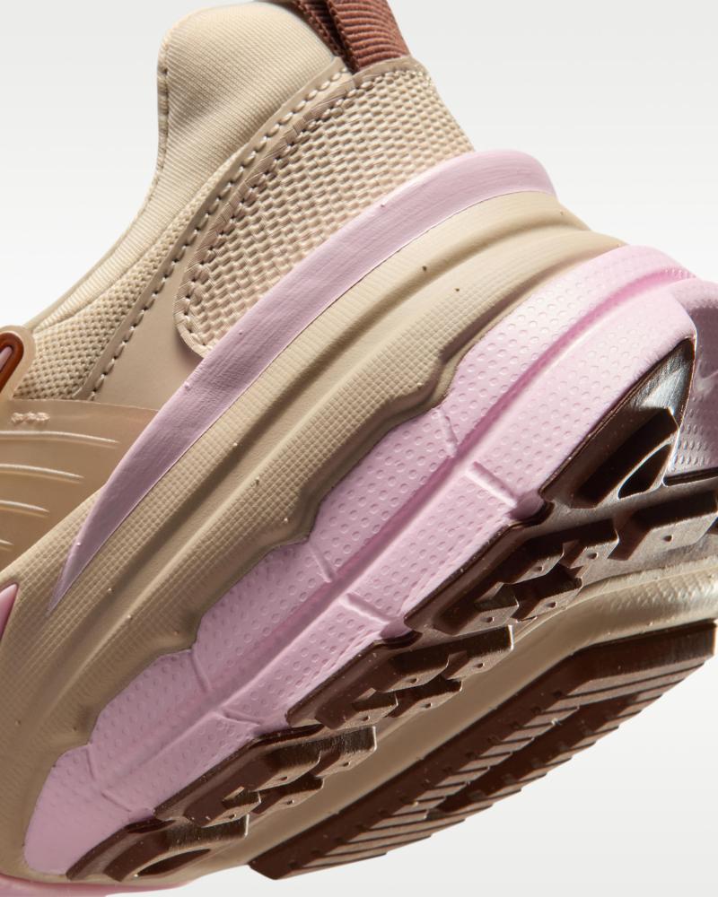 حذاء نايك Nike V2K