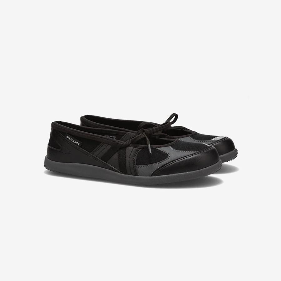 حذاء  نيوبالانس New Balance Flat Breeze