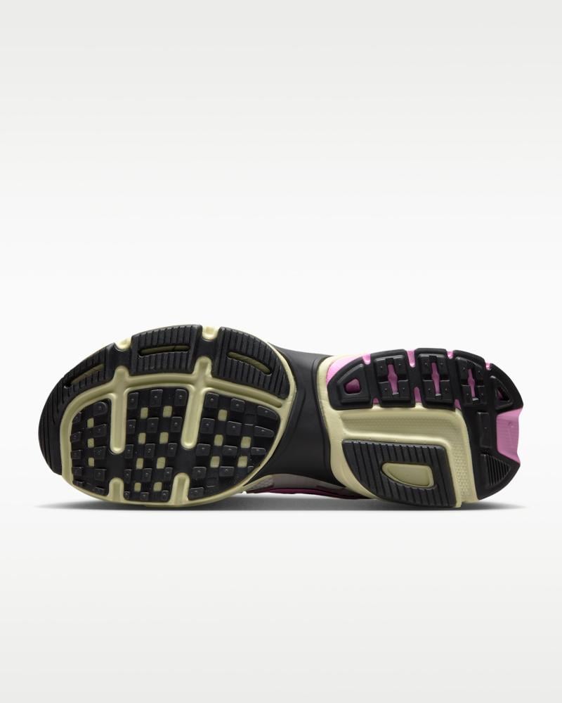 حذاء نايك Nike V2K