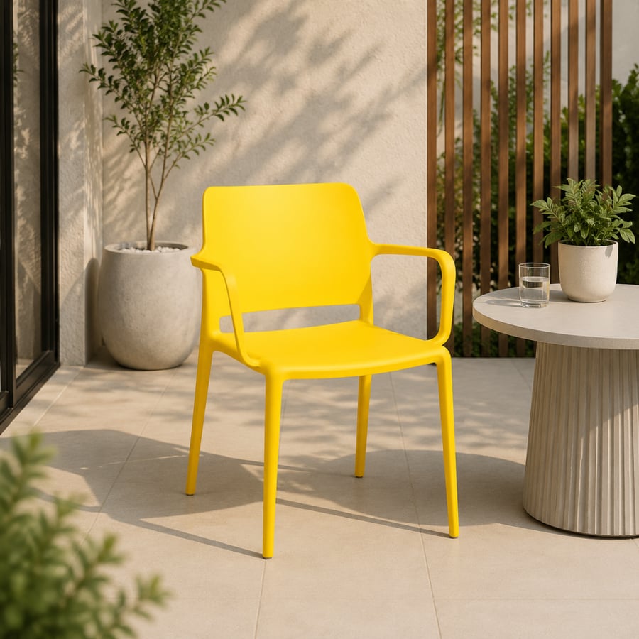 كرسي بلاستيك مفرد P 28 YELLOW