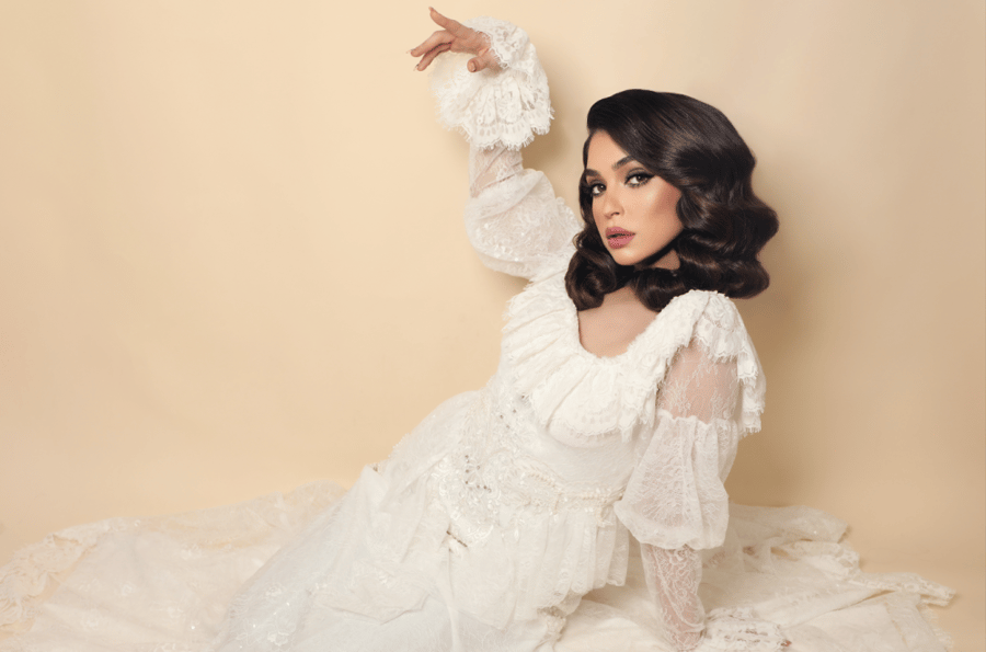 كُن لا تٌنسى في فستان الزفاف هذا فستان ايفلين ⚜️ تُحفة فنية رائعة و أناقة لا تتكرر⚜️
