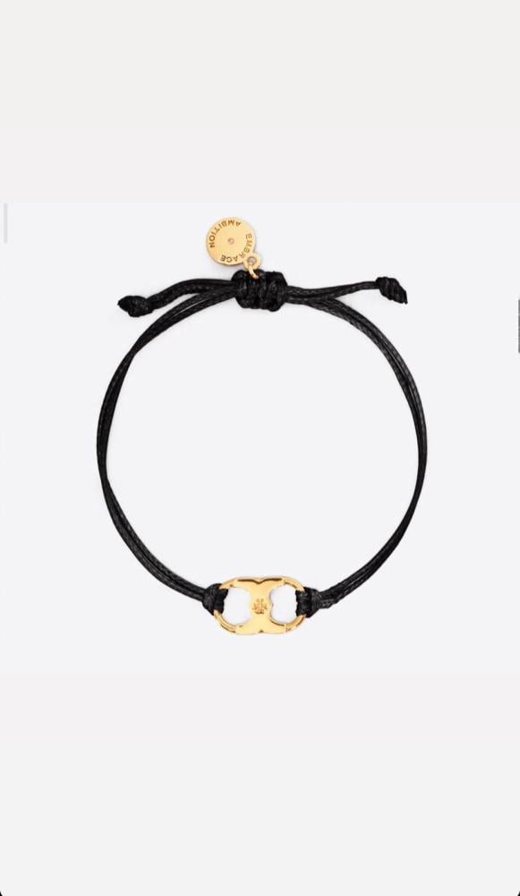 A bracelet Tory Burch with flowers