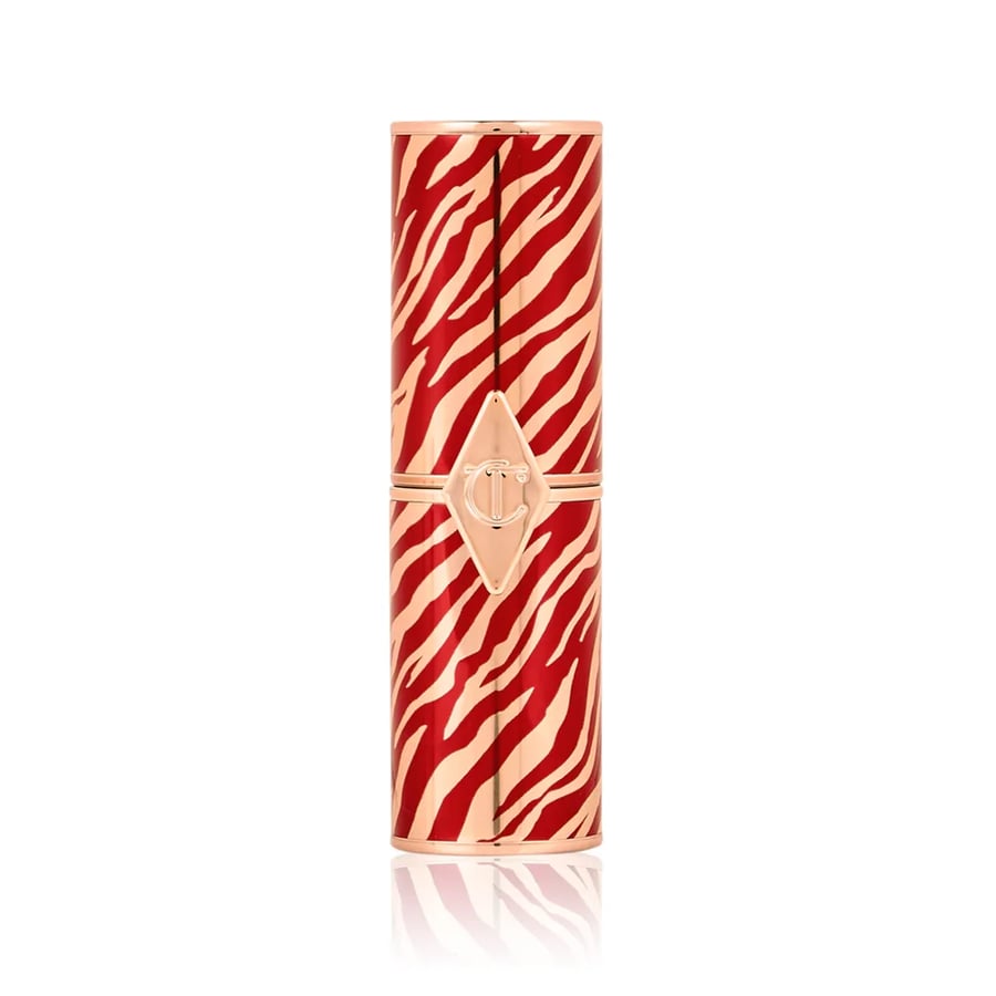 أحمر الشفاه Matte Revolution Lipstick من ماركة Charlotte Tilbury،